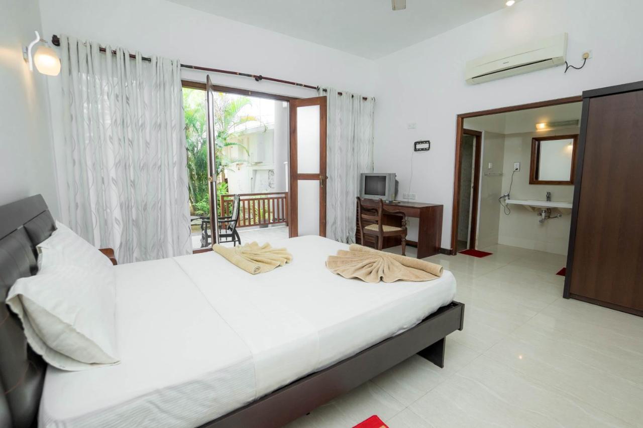 Hotel Neptune Bay Unawatuna Beach エクステリア 写真