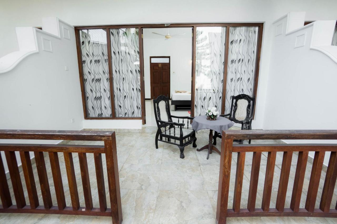 Hotel Neptune Bay Unawatuna Beach エクステリア 写真