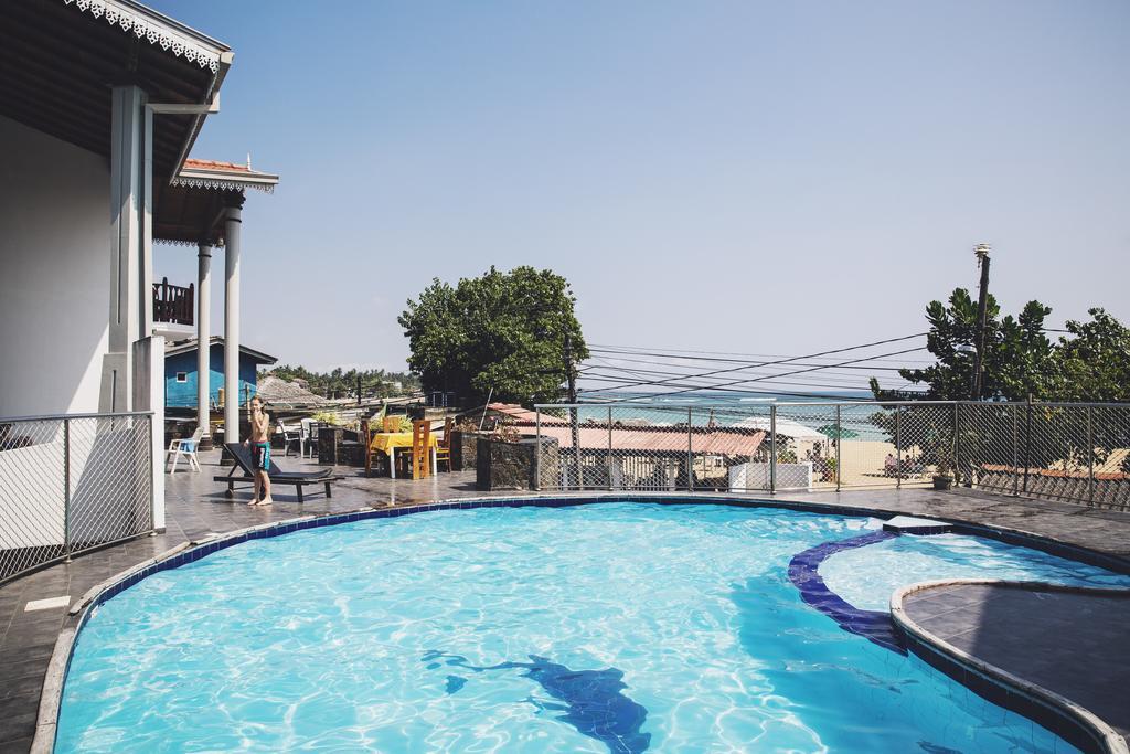 Hotel Neptune Bay Unawatuna Beach エクステリア 写真