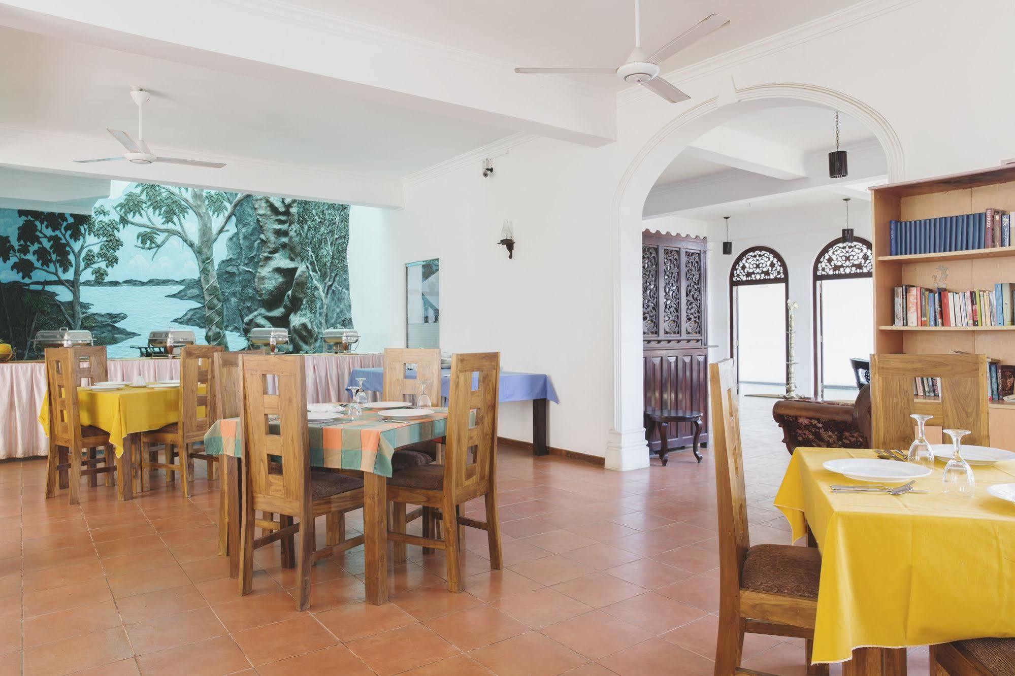 Hotel Neptune Bay Unawatuna Beach エクステリア 写真