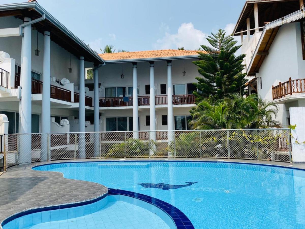 Hotel Neptune Bay Unawatuna Beach エクステリア 写真