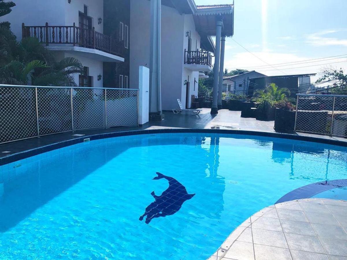 Hotel Neptune Bay Unawatuna Beach エクステリア 写真
